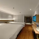 Greentree Inn Shanghai Hongqiao Hub Convention Center Jinghua Road Shell Hotel