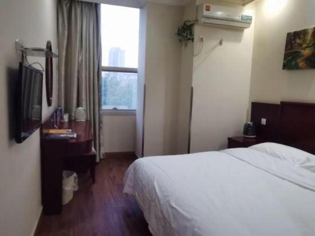 Greentree Hongqiao Hub Convention Center Jinghua Road Shell 3*
