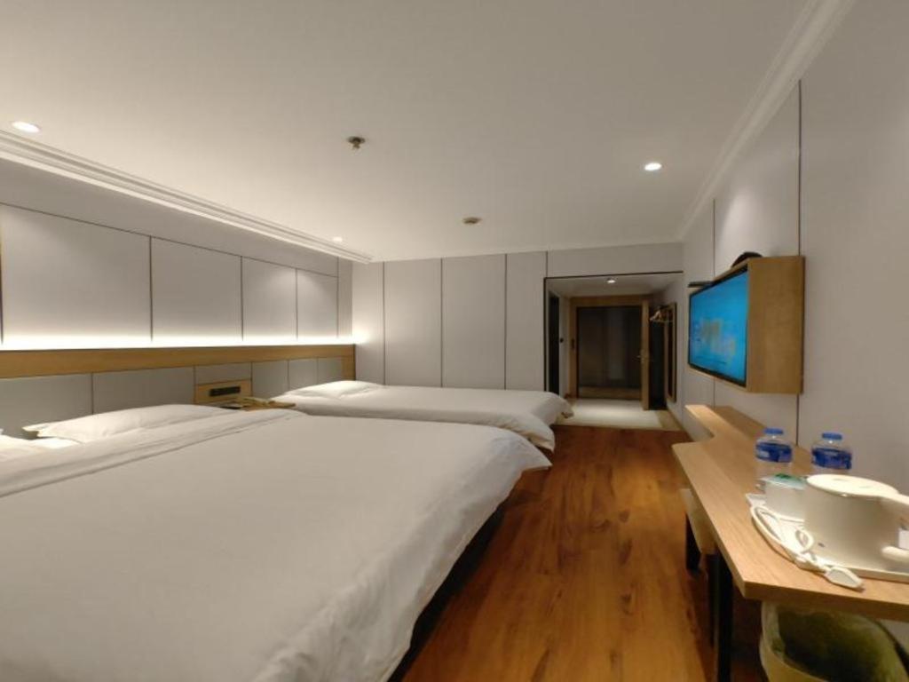 Greentree Hongqiao Hub Convention Center Jinghua Road Shell 3*
